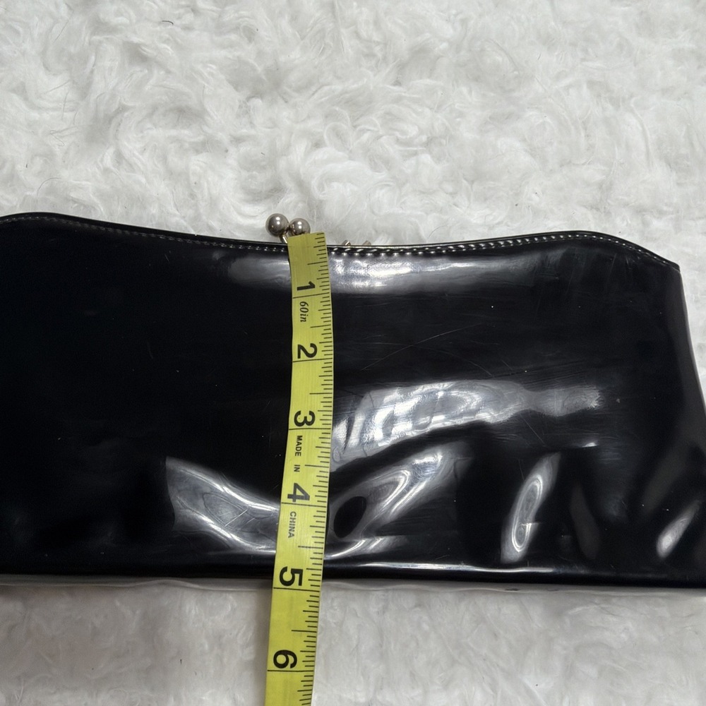 Vintage 80's Black Kiss Lock Evening Bag Clutch Oblong Rectangle Patent Leather - Picture 7 of 8